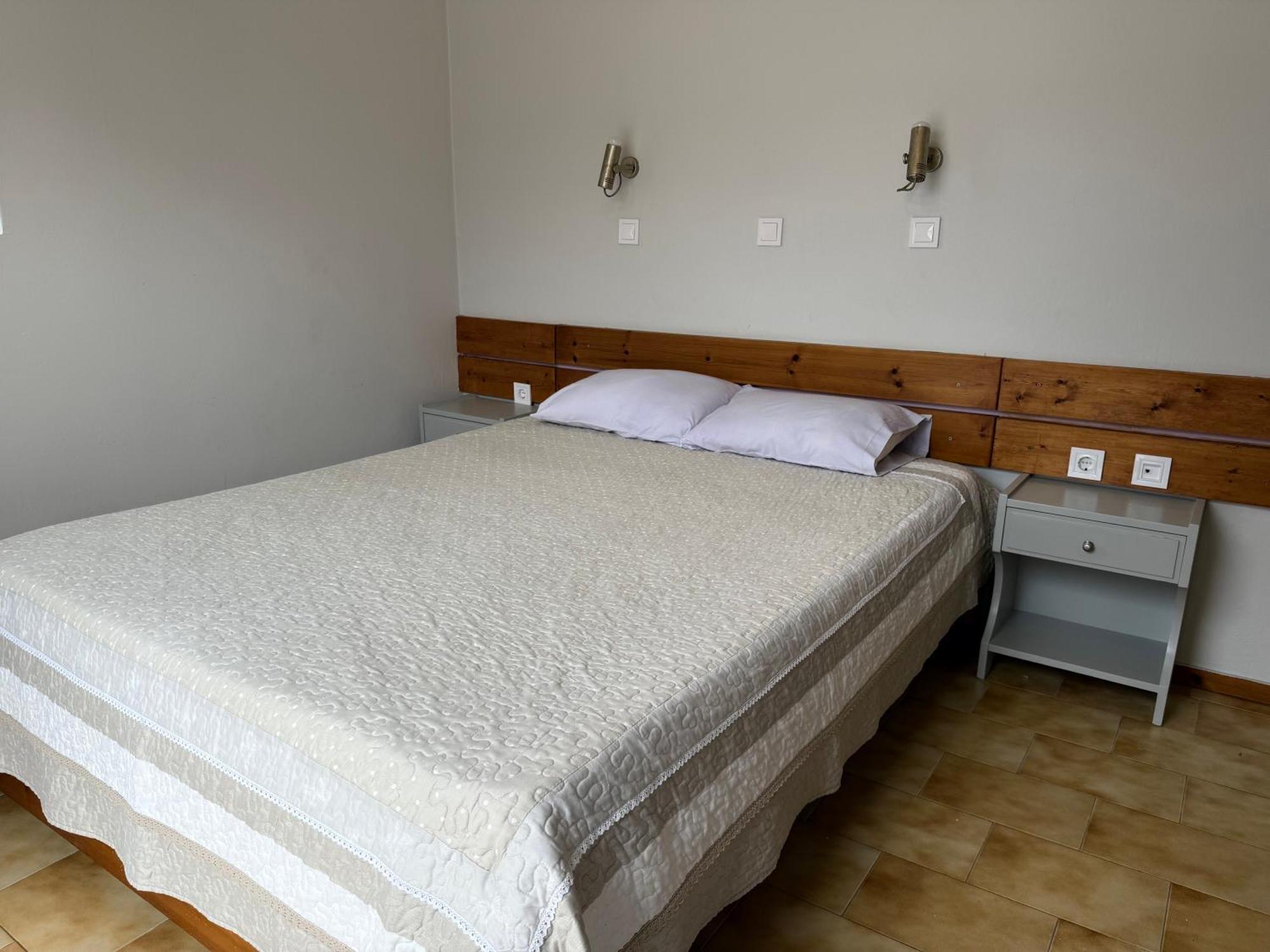 Konstantinos Apartments Толон Экстерьер фото